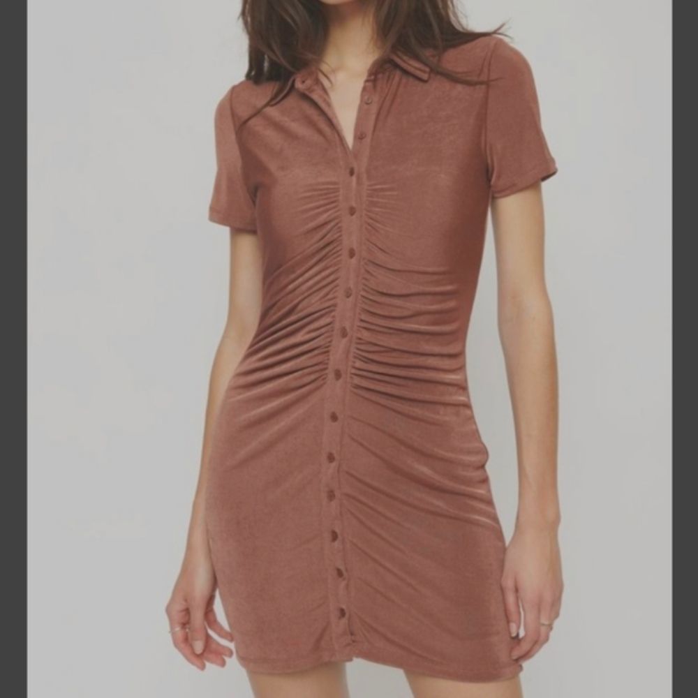 NWT Dynamite sz XL Elia Button Front Dress Size XL Nutmeg